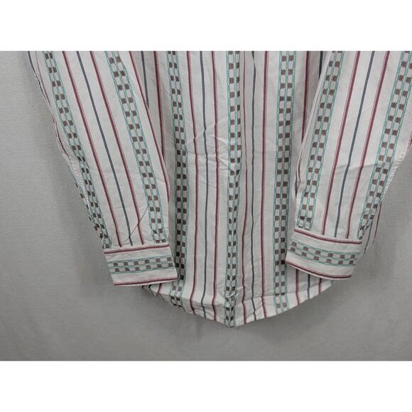 Robert Graham Aztec Design Flip Cuff Button Up Shirt Men's Size XL - Picture 16 of 16